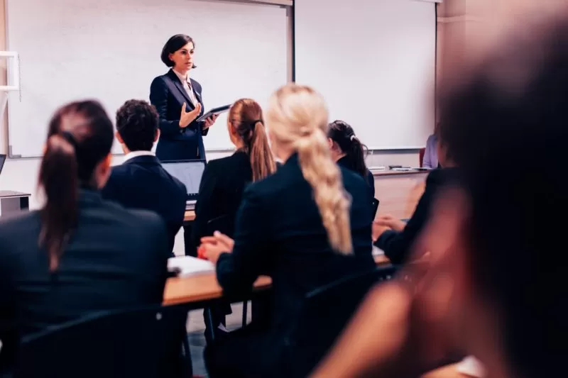 Программа Магистратуры по гостиничному менеджменту в Les Roches Marbella 