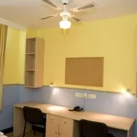 Общежитие в Les Roches Марбелья: рабочее место