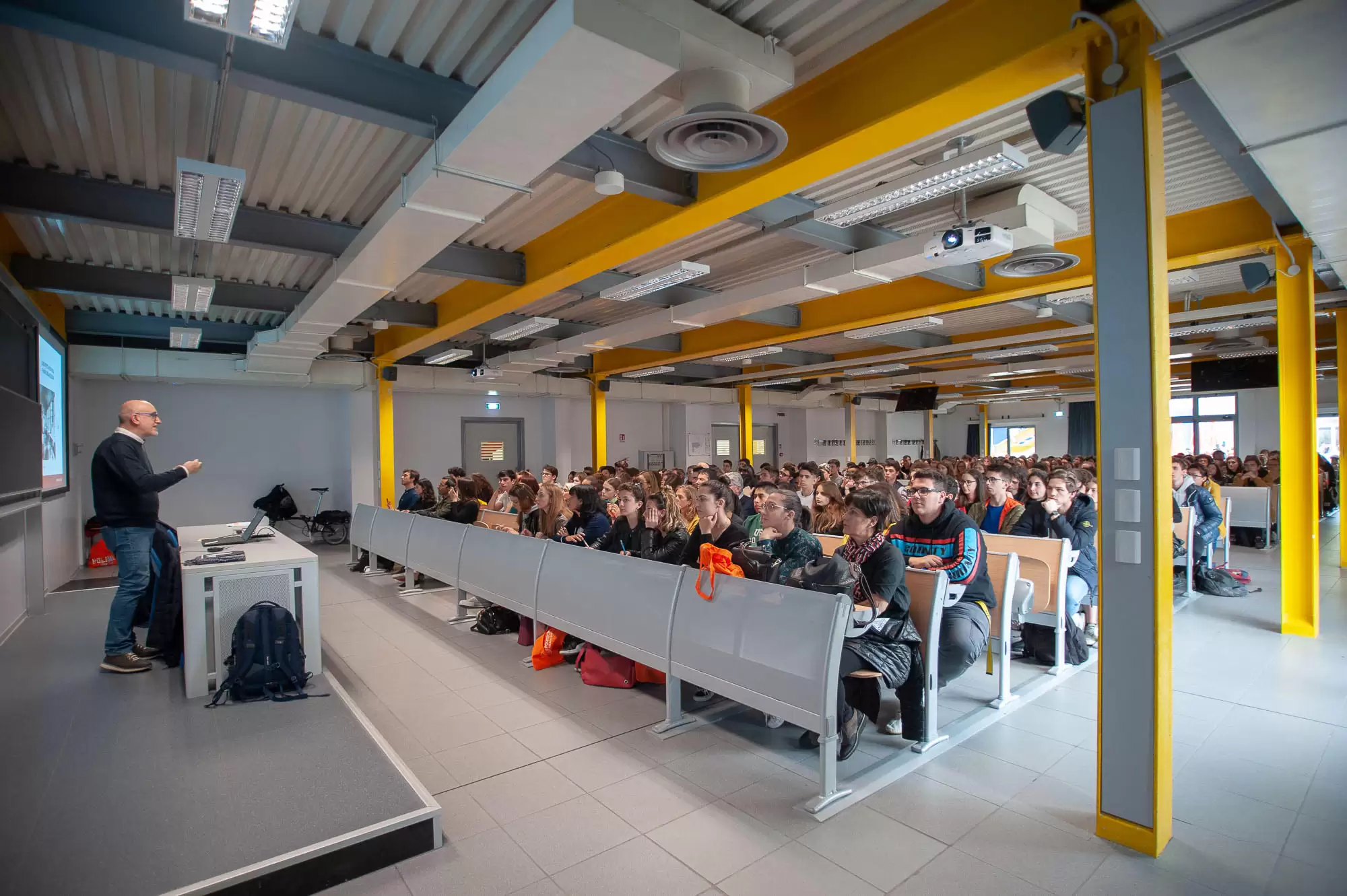 Интервью с выпускником Politecnico di Milano – Павлом Бартовым