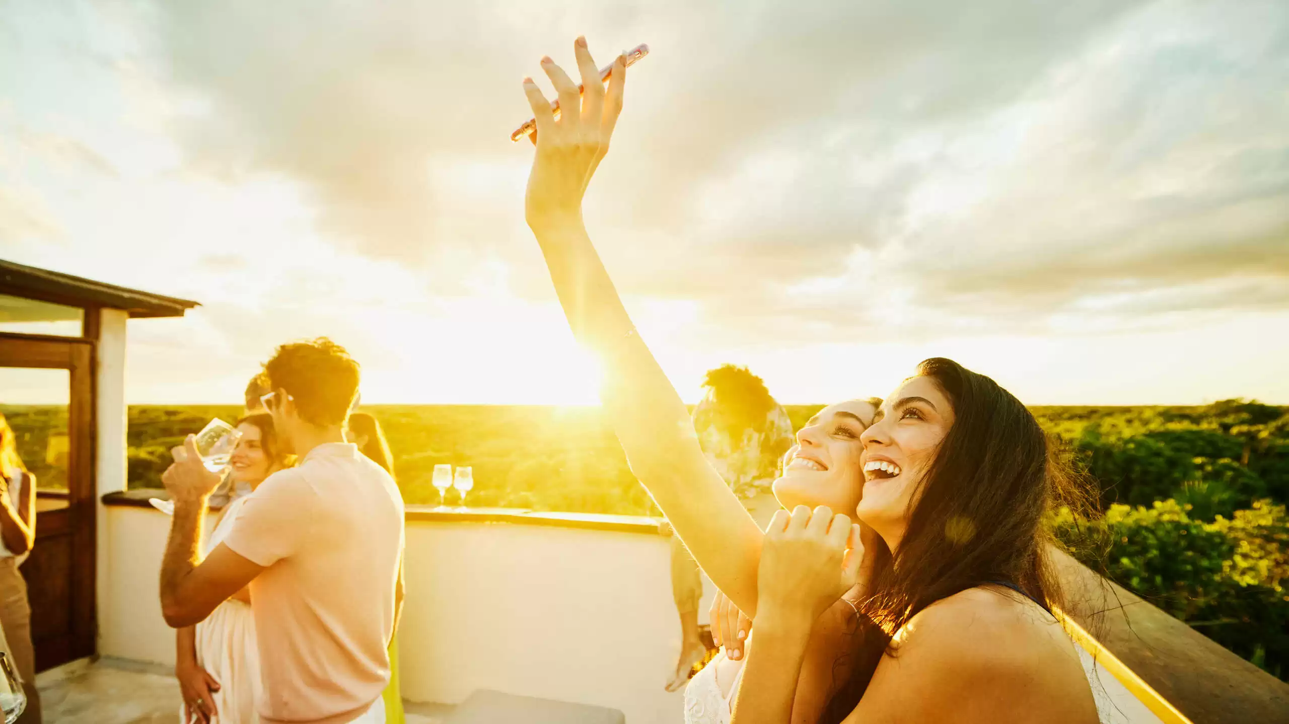 Самые востребованные профессии в сфере гостеприимства и туризма: возможности для обучения и путешествий